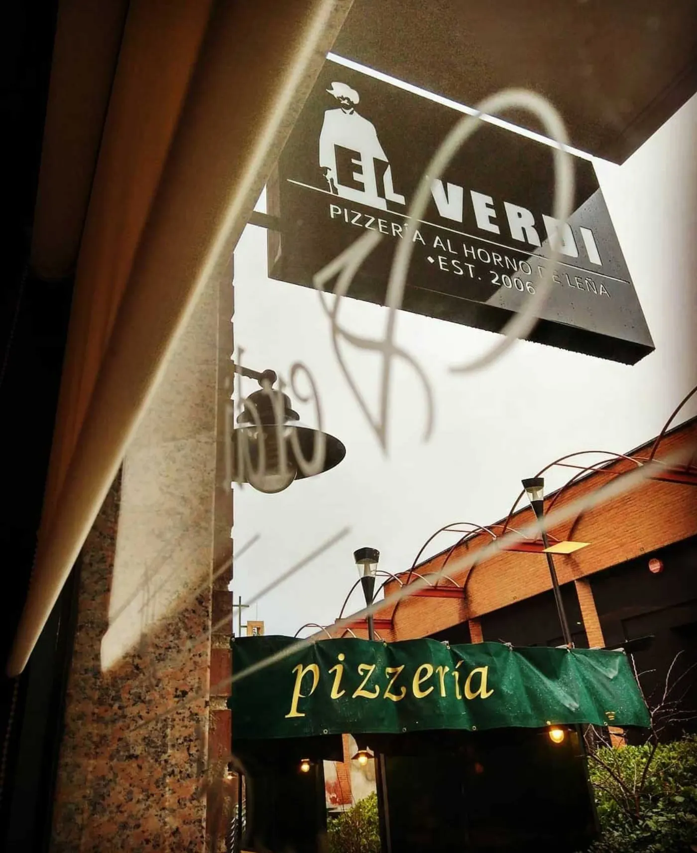 Exterior Pizzería El Verdi en Tres Cantos